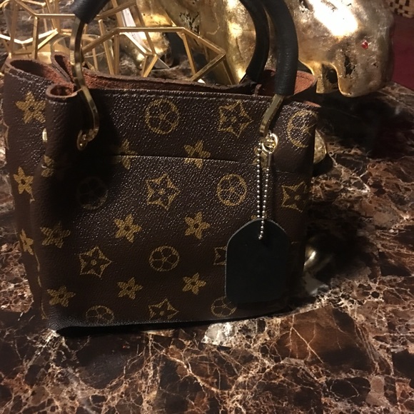 Handbag - Picture 3 of 3